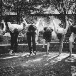 "MIT DEM KOPF IN DER ERDE"